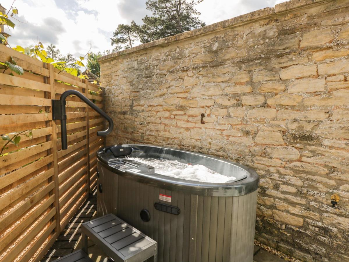 The Hayloft Villa Tetbury Kültér fotó